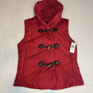 NWT Nautica Puffer Vest Women's Medium Red Snap and Toggle Closure Quilted NEW